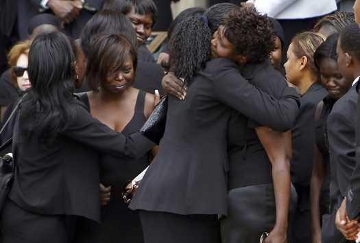 manute-nasr4.JPG Hosting at Sudaneseonline.com