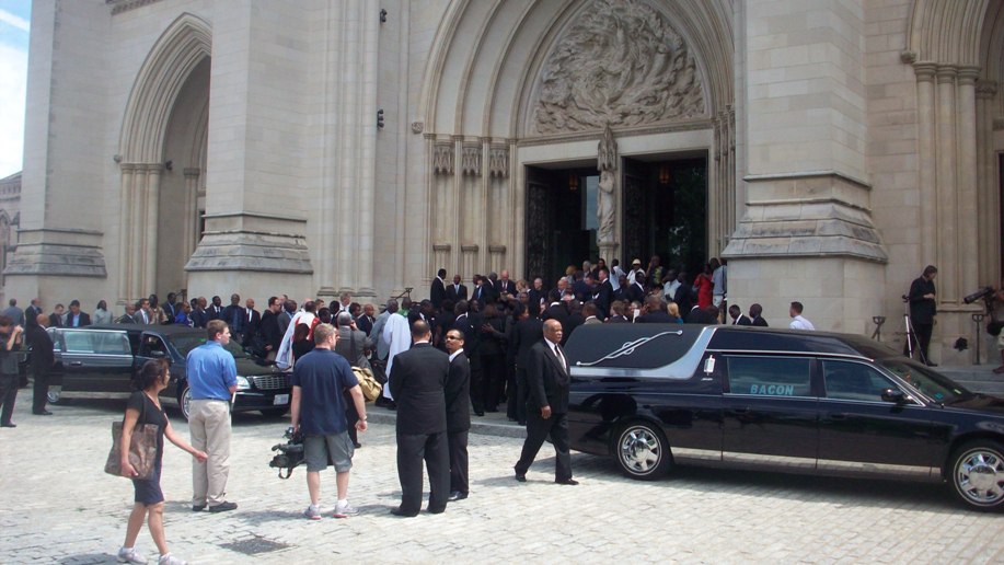 manutebol11.JPG Hosting at Sudaneseonline.com