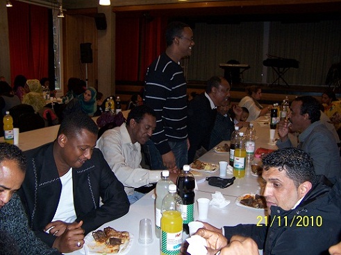 100_3135.JPG Hosting at Sudaneseonline.com