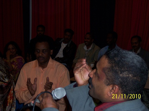 100_3145.JPG Hosting at Sudaneseonline.com