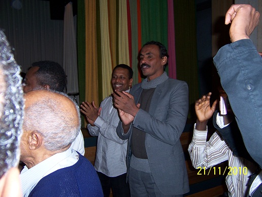 100_3149.JPG Hosting at Sudaneseonline.com