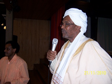 100_3208.JPG Hosting at Sudaneseonline.com