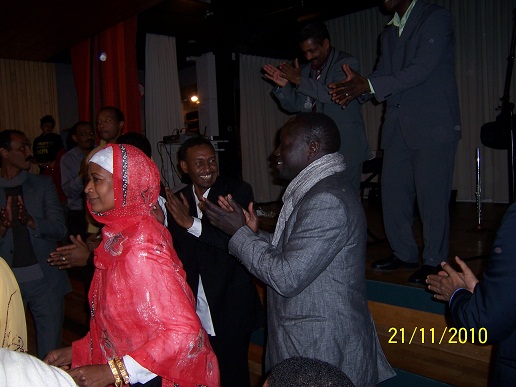 100_3223.JPG Hosting at Sudaneseonline.com