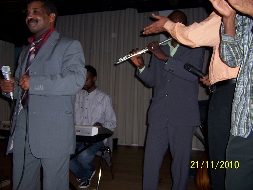 100_3228.JPG Hosting at Sudaneseonline.com