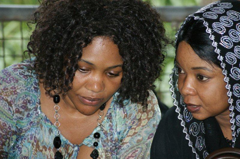 215.JPG Hosting at Sudaneseonline.com