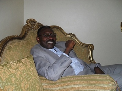 Moetasimhome049.JPG Hosting at Sudaneseonline.com