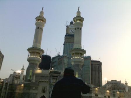 clock.JPG Hosting at Sudaneseonline.com