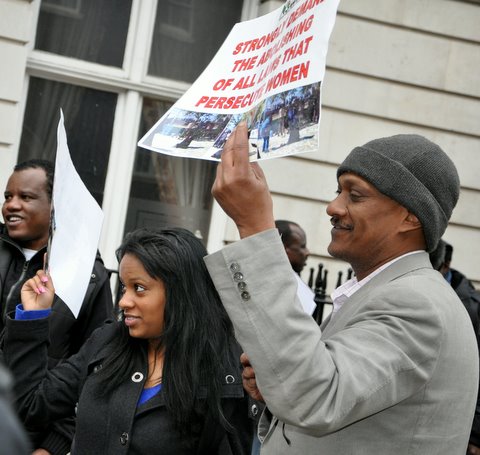 womendemo131210049.JPG Hosting at Sudaneseonline.com