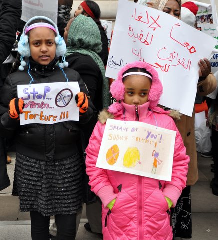 womendemo131210133.JPG Hosting at Sudaneseonline.com