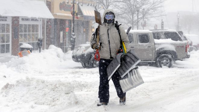 021110_shovelman.jpg Hosting at Sudaneseonline.com