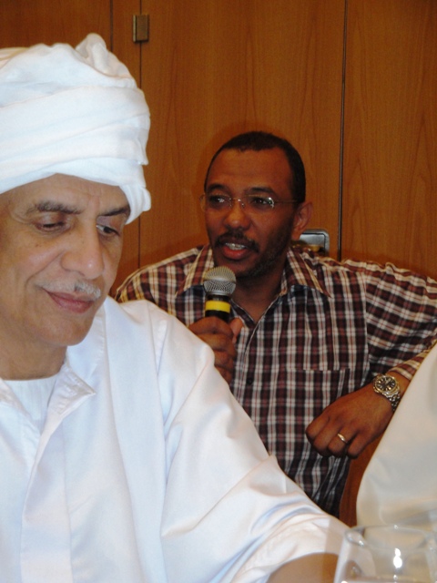 100sudan2sudan.JPG Hosting at Sudaneseonline.com