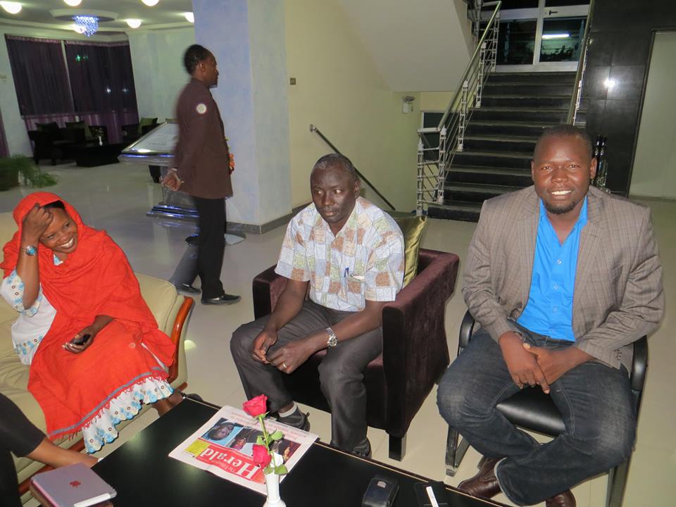 10168135_10202663242954554_5088206914016033671_n.jpg Hosting at Sudaneseonline.com