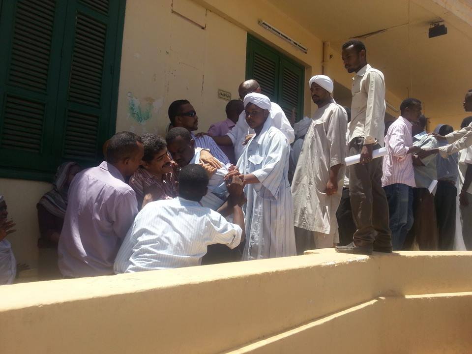 10368217_10203914973425114_8561985718311393540_n.jpg Hosting at Sudaneseonline.com