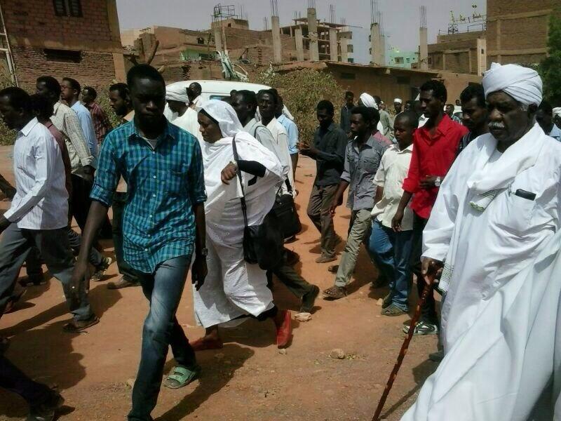 1236542_10203282468959769_1826441803_n.jpg Hosting at Sudaneseonline.com