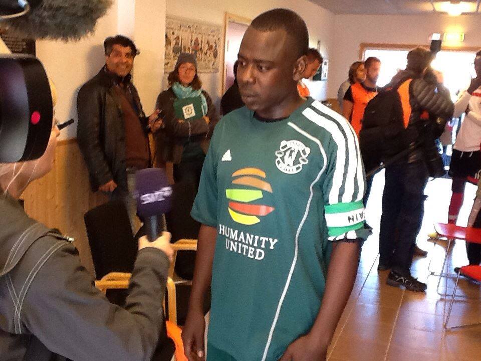 1798586_10201384663653183_1652410760468520103_n.jpg Hosting at Sudaneseonline.com