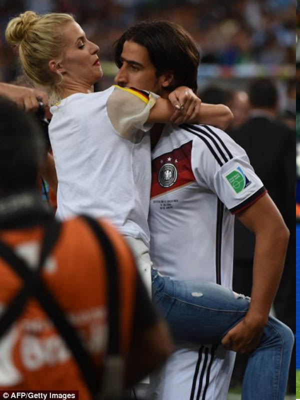 26_0.jpg Hosting at Sudaneseonline.com