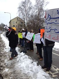 3stand.jpg Hosting at Sudaneseonline.com