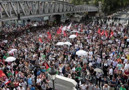 version4_Paris197.jpg Hosting at Sudaneseonline.com