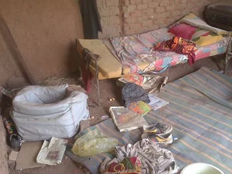 house2.JPG Hosting at Sudaneseonline.com