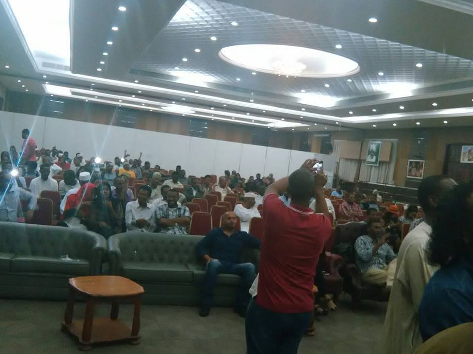 11173437_10205573416668153_1322050038_n.jpg Hosting at Sudaneseonline.com